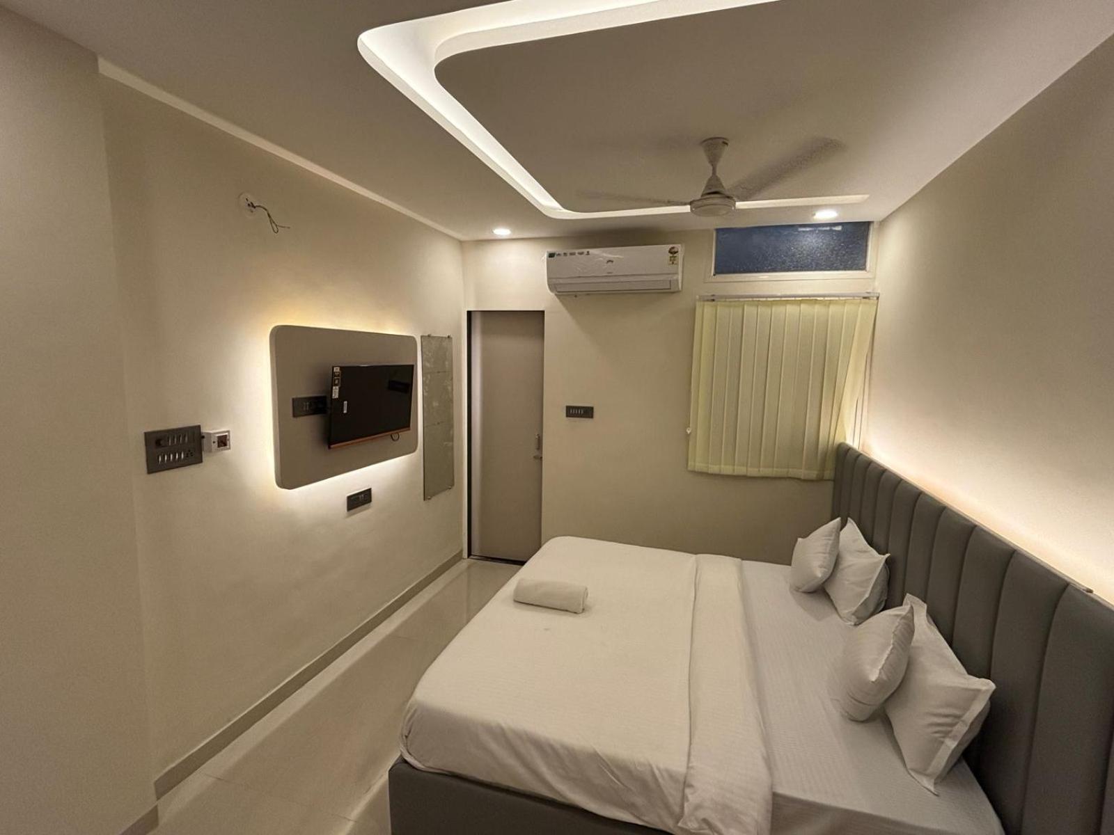 Hotel Vilaasitaa Vijay Nagar Indore Eksteriør billede