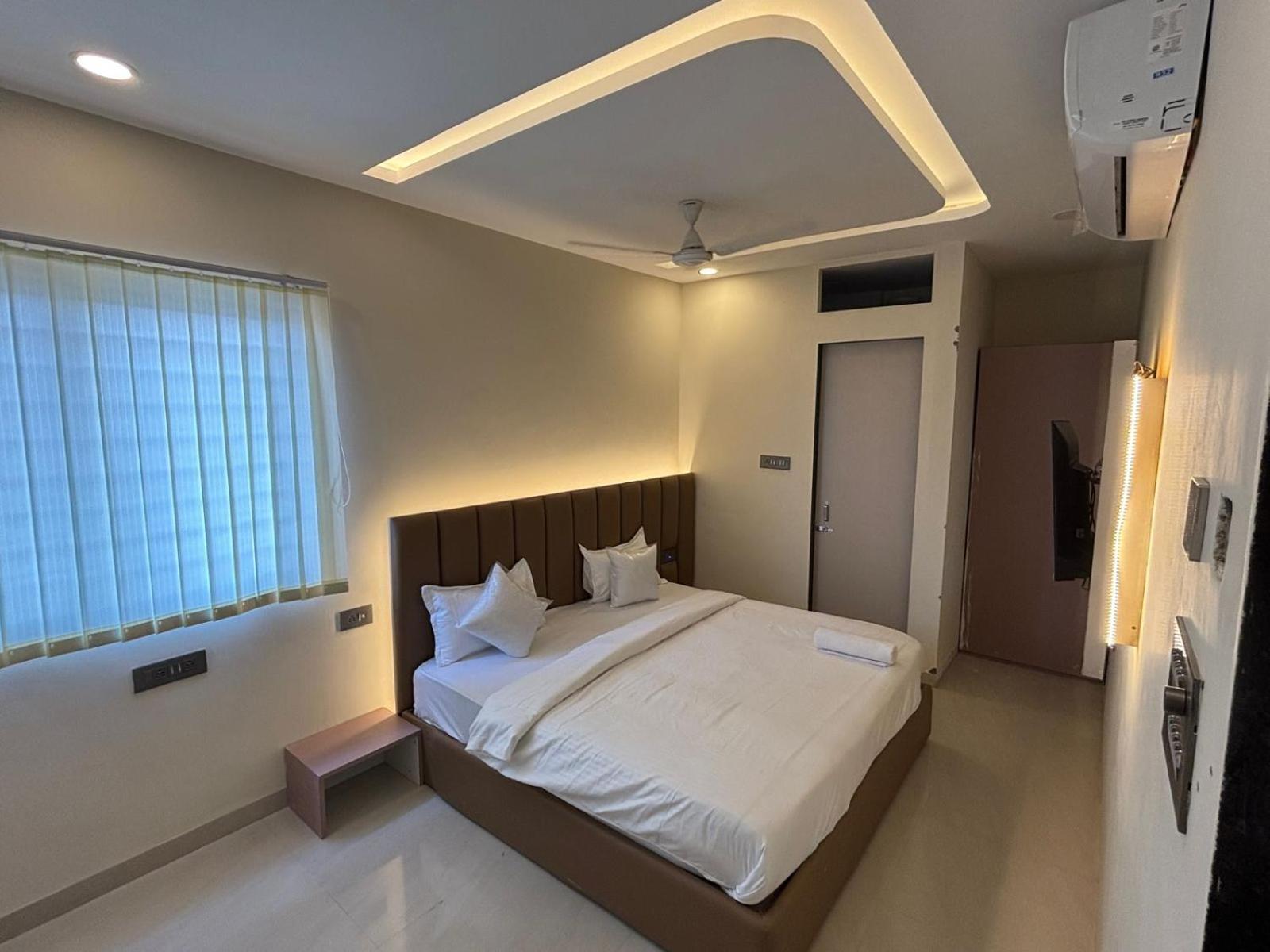 Hotel Vilaasitaa Vijay Nagar Indore Eksteriør billede